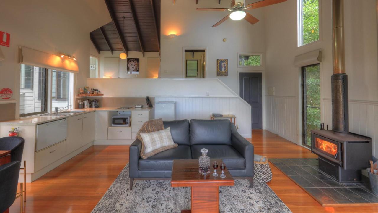 Montville Misty View Cottages 외부 사진
