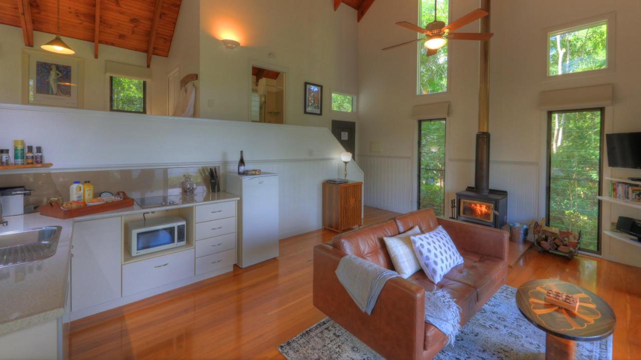 Montville Misty View Cottages 외부 사진